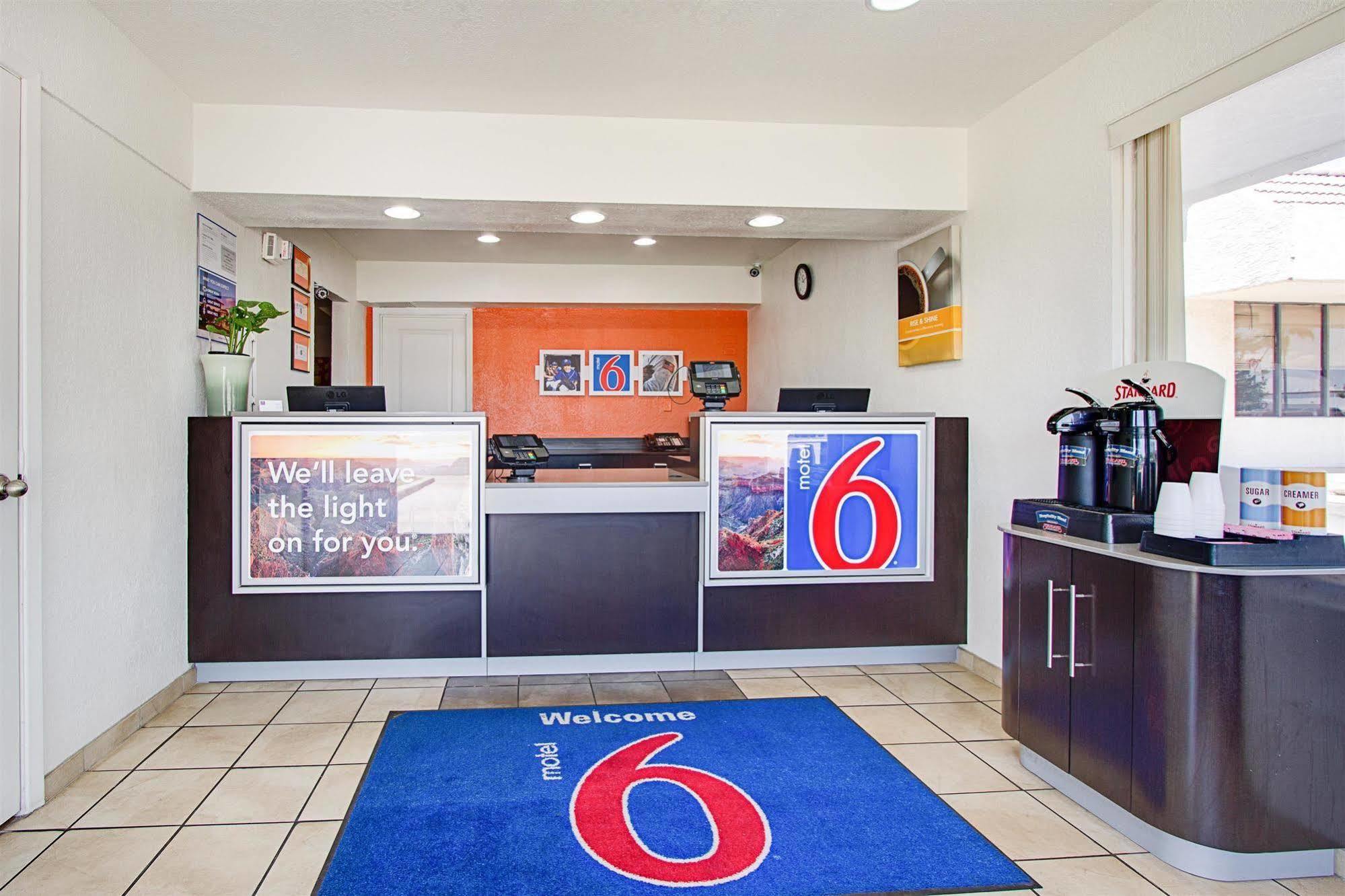 Motel 6-Tempe, Az - Scottsdale South Екстериор снимка